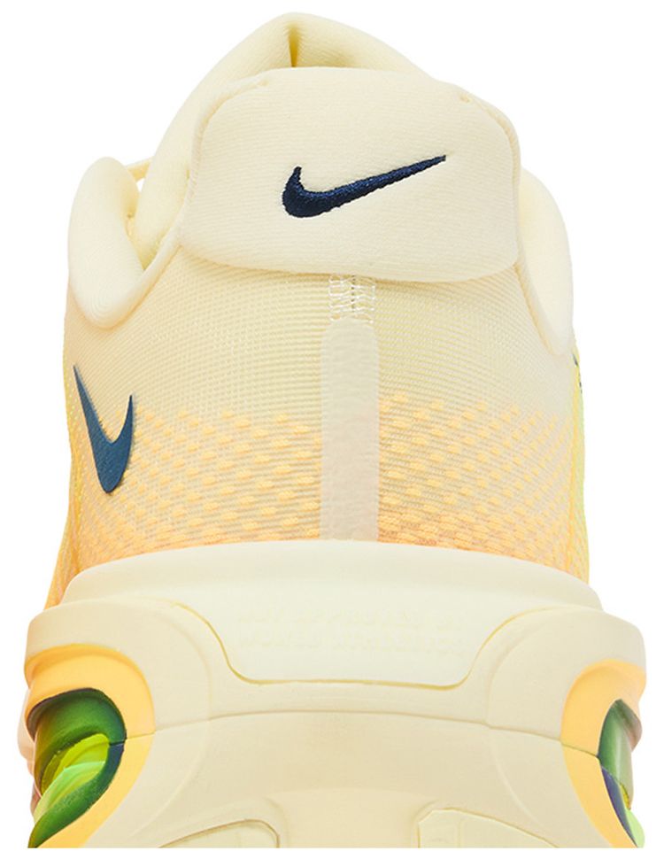 Nike Vomero Premium Alabaster