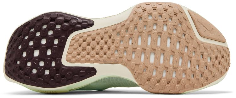 Nike Wmns ZoomX Invincible 3 Barely Green Violet Mist