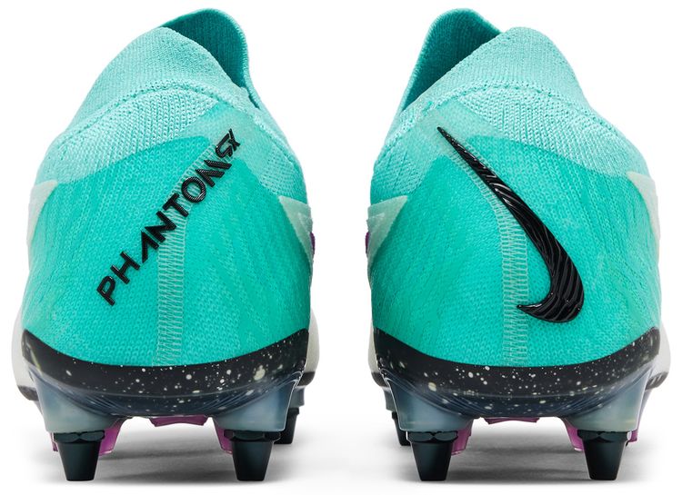Nike Phantom GX Elite SG Pro Peak Ready Pack