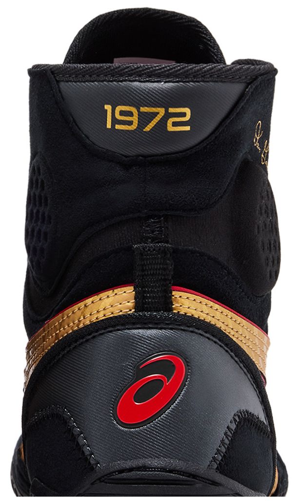 ASICS Dan Gable Evo 3 Black Pure Gold