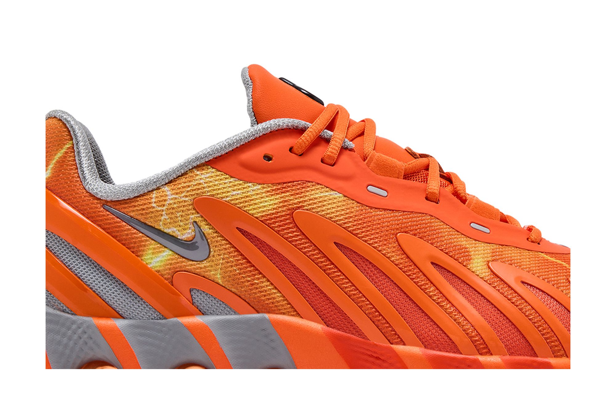 Buy Palace x Nike Air Max DN8 'Safety Orange' - IB4181 800 | GOAT
