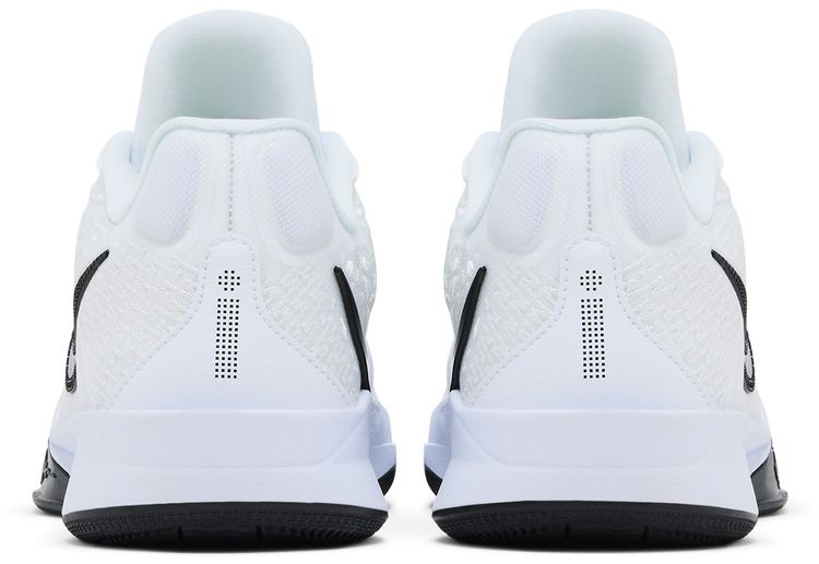 Nike Womens Sabrina 2 TB White Black