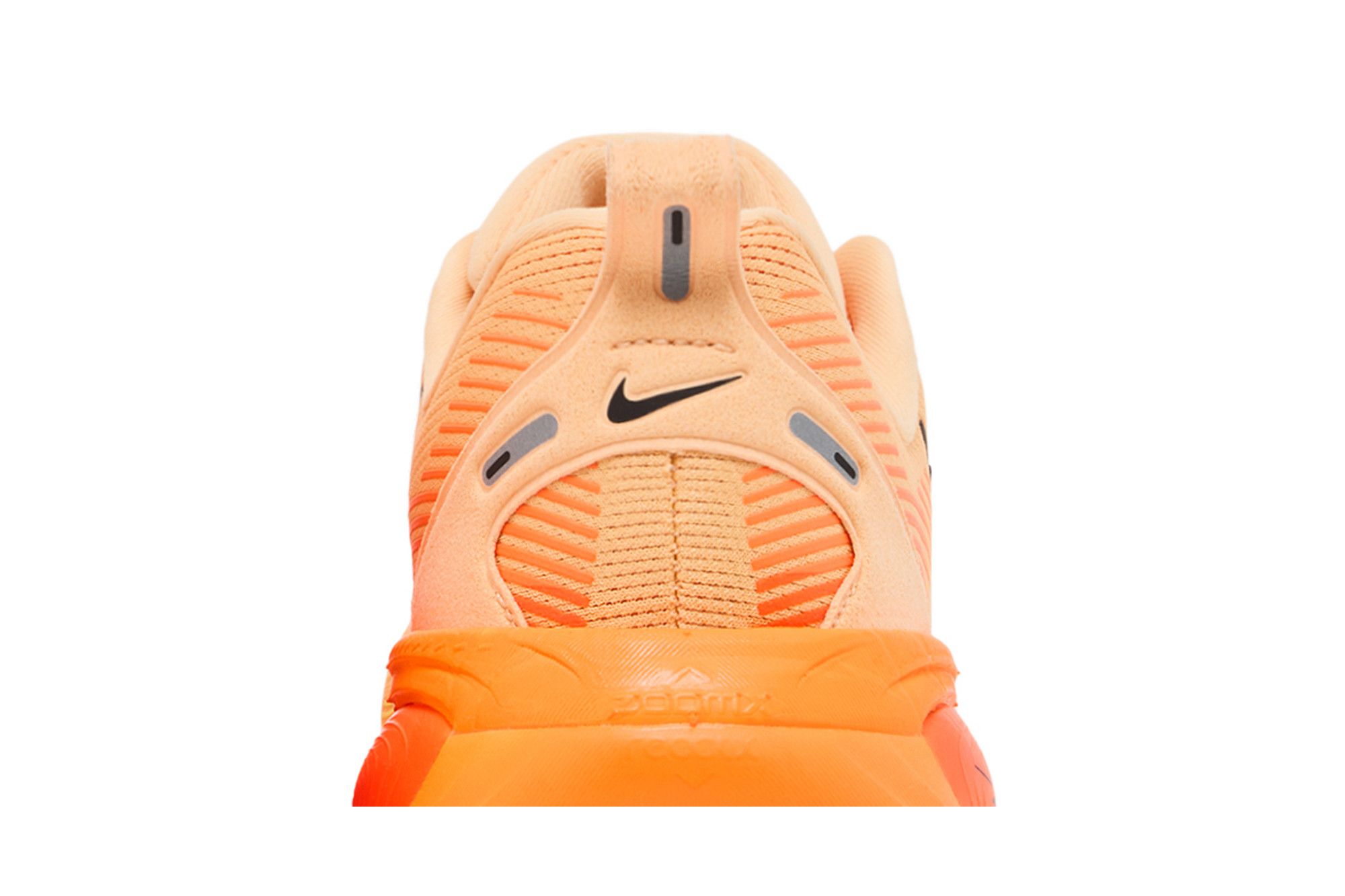 Buy Nike Vomero 18 'Orange Chalk' - HM6803 700 | GOAT