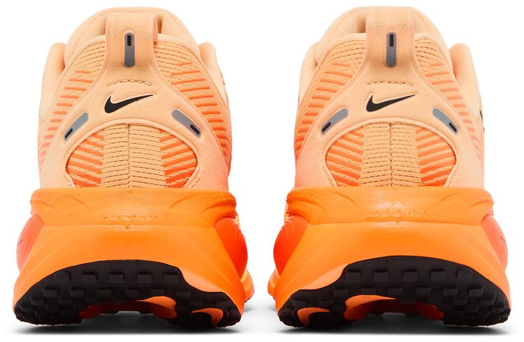 Nike Vomero 18 Orange Chalk