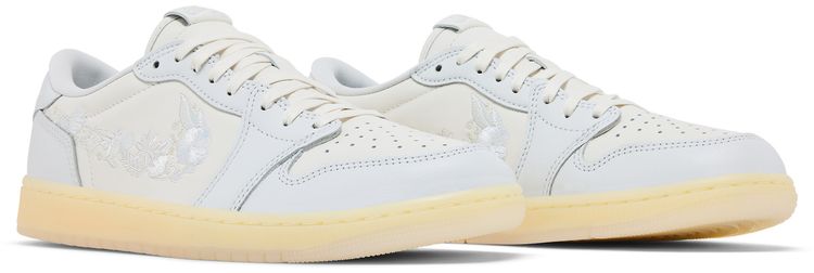 Air Jordan 1 Retro Low OG Rabbit Floral Swoosh