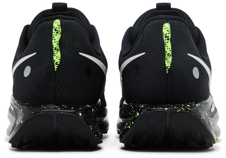 Nike Pegasus Trail 5 Black Volt