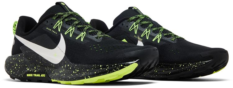 Nike Pegasus Trail 5 Black Volt