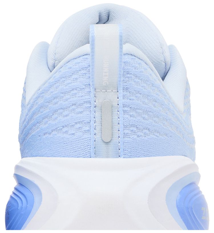 Nike Wmns Vomero Plus Football Grey Aluminum