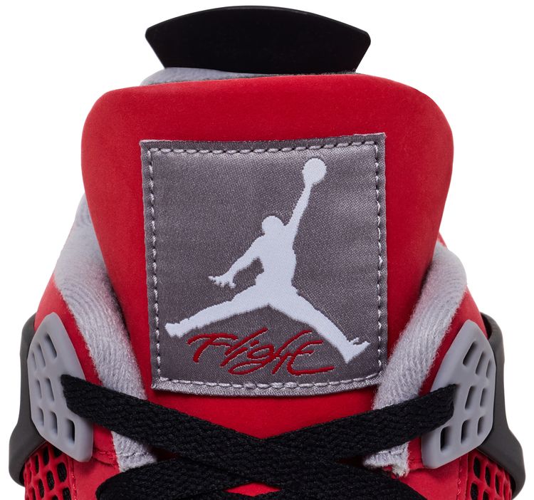 Air Jordan 4 Retro Toro Bravo 2026