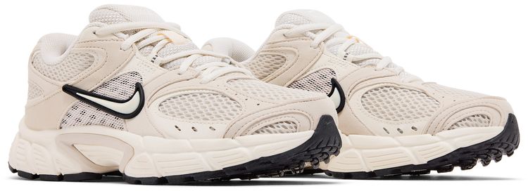 Nike Wmns V5 RNR Light Orewood Brown