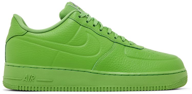Nike Air Force 1 07 Pro Tech Chlorophyll
