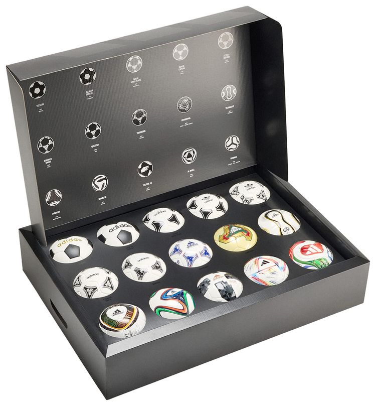 Adidas FIFA World Cup 26 Historical Mini Ball Set White