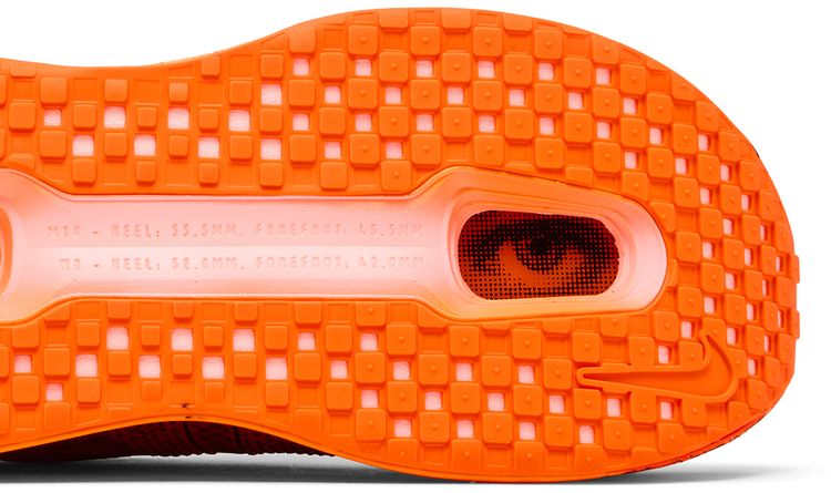Melitta Baumeister x Nike Wmns Vomero Premium Total Orange