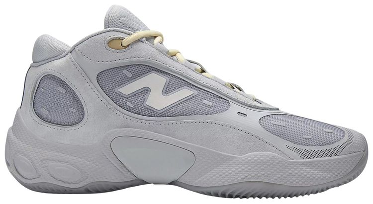 Wmns New Balance Fresh Foam BB V3 Grey Day 2025