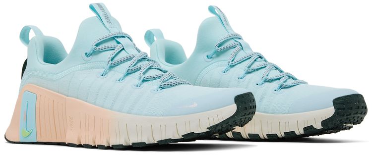 Nike Wmns Free Metcon 6 Premium Glacier Blue Washed Coral