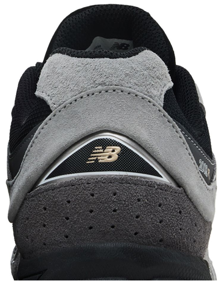 New Balance 2002R Slate Grey Black Silver