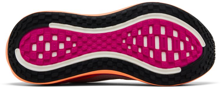 Nike Wmns Vomero Plus White Fire Pink