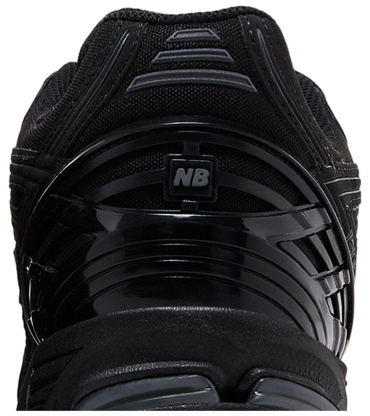 New Balance 1906R Triple Black