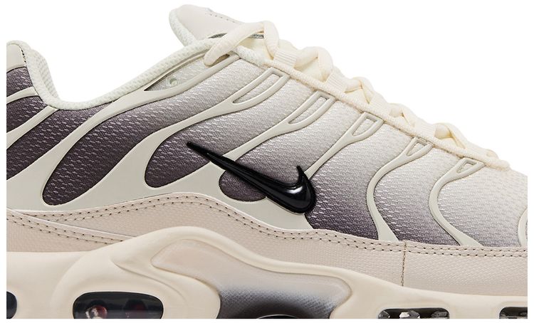 Nike Air Max Plus Light Orewood Cave Stone