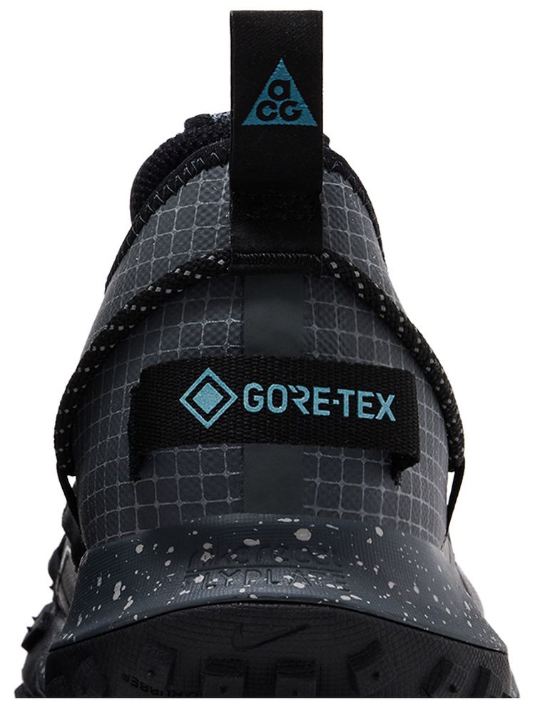 Nike ACG Mountain Fly Low GORE TEX Black Dark Grey