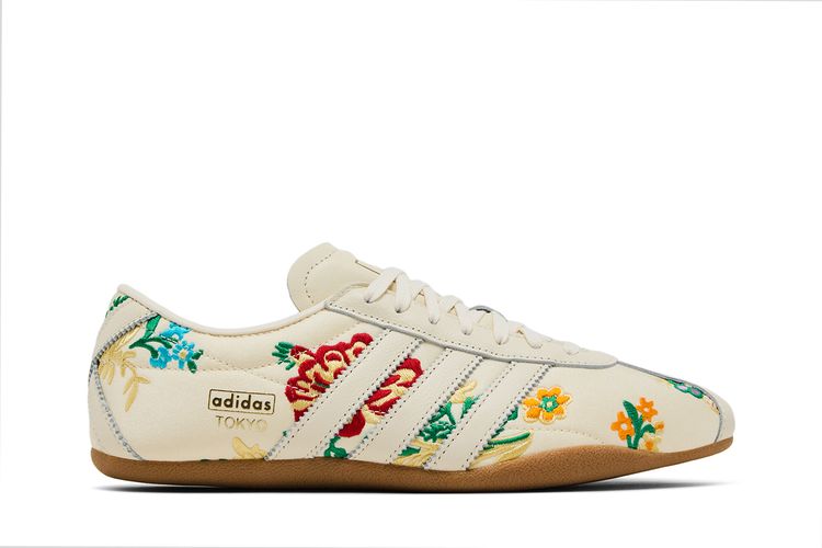 adidas Wmns Tokyo Floral Embroidery Pack   Cream White