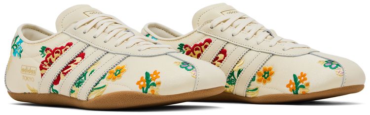 adidas Wmns Tokyo Floral Embroidery Pack   Cream White