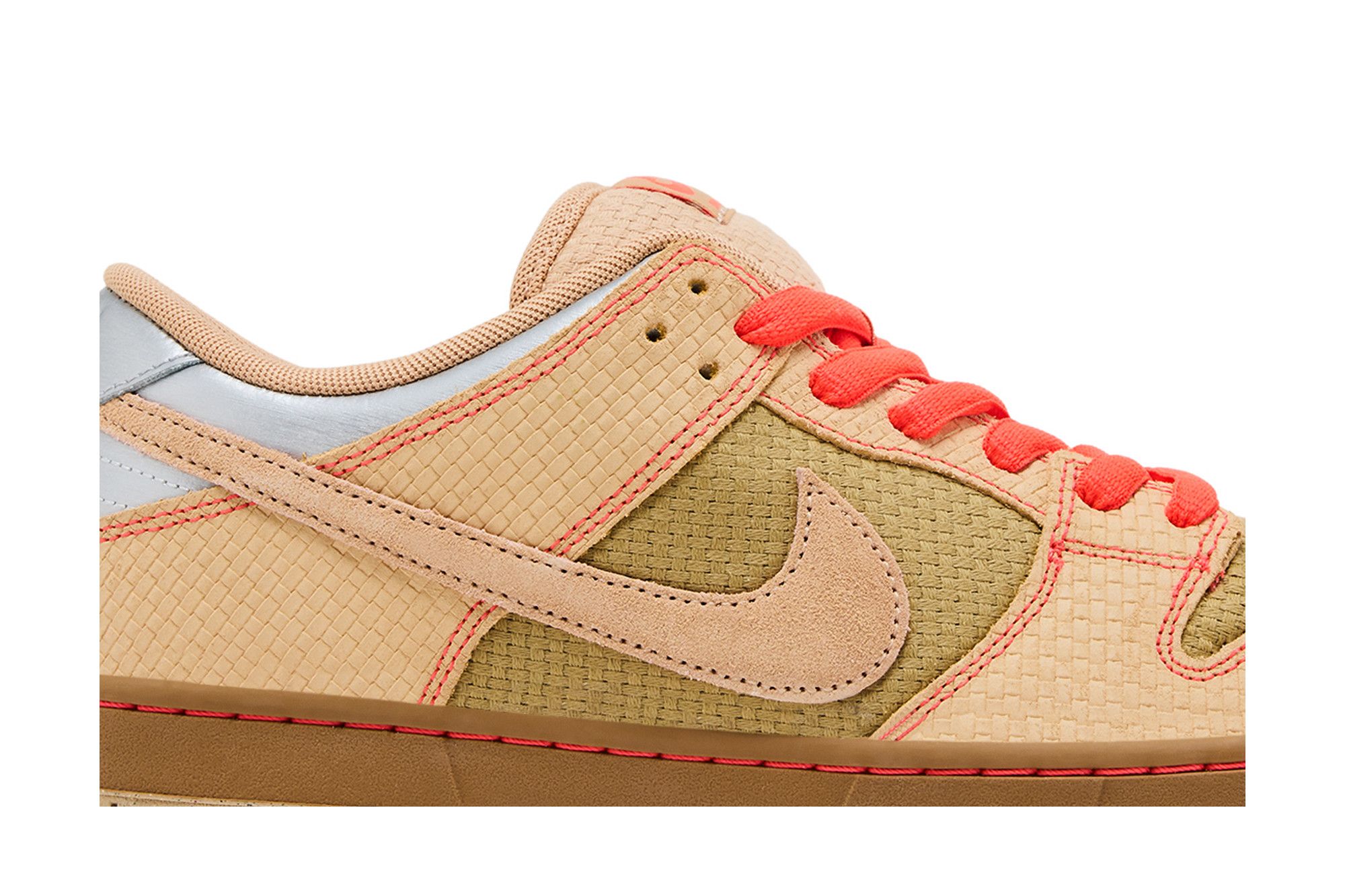 Buy Nike SB Dunk Low 'Songkran' - IB6206 701 | GOAT