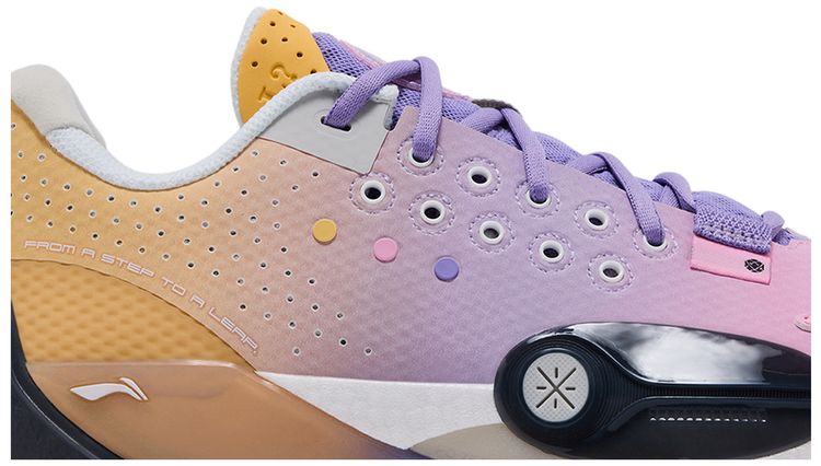 Li Ning Wade All City 13 Family Love