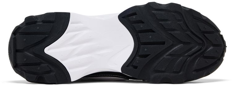 Nike Wmns TC 7900 White Black