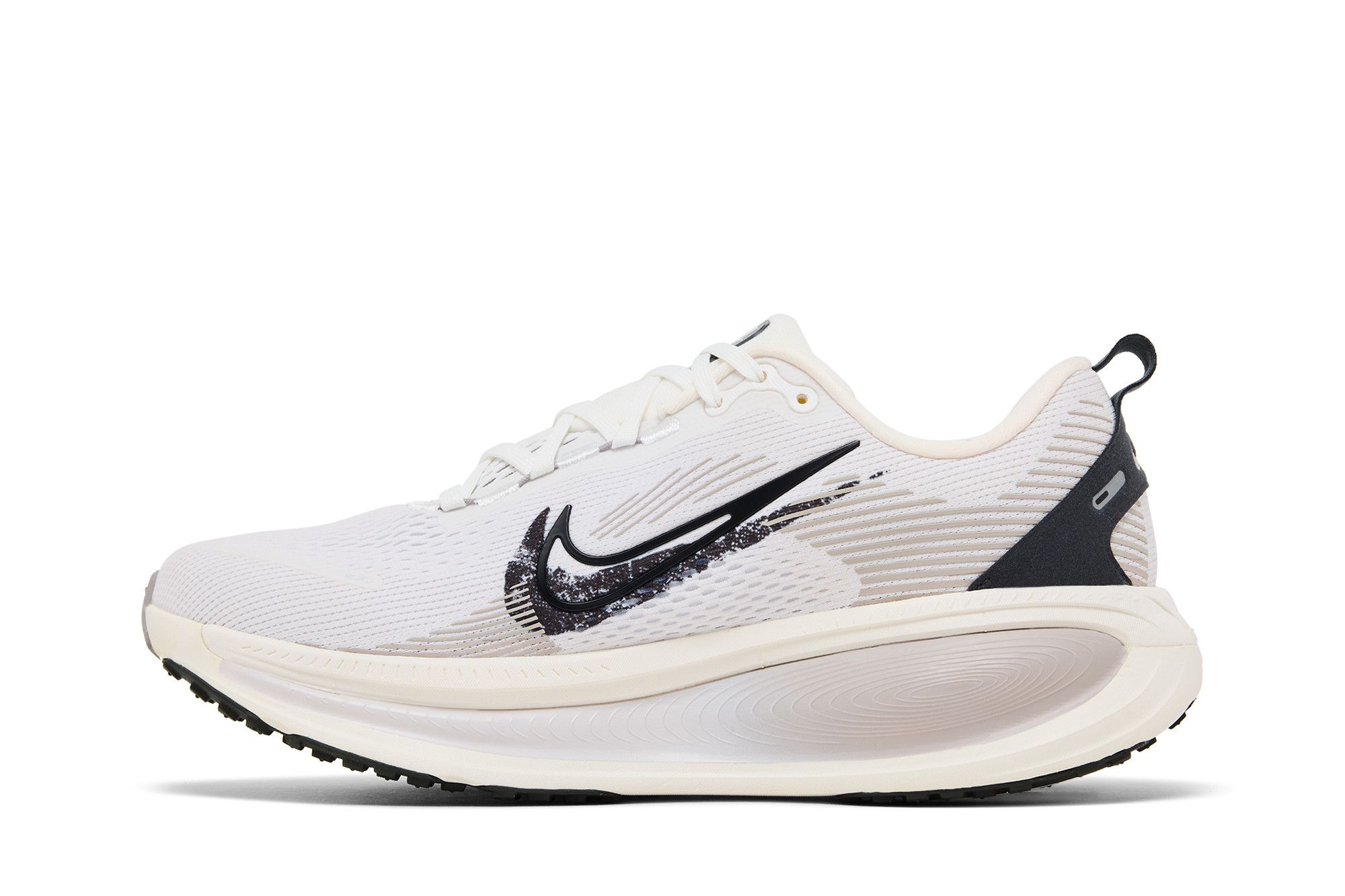 Buy Nike Vomero 18 'Run Pack' - IB5726 100 | GOAT