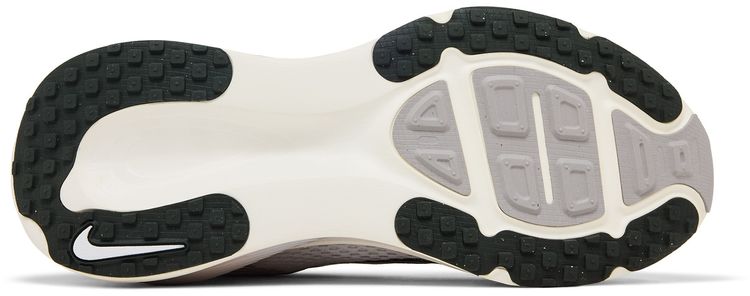 Nike Vomero 18 Run Pack
