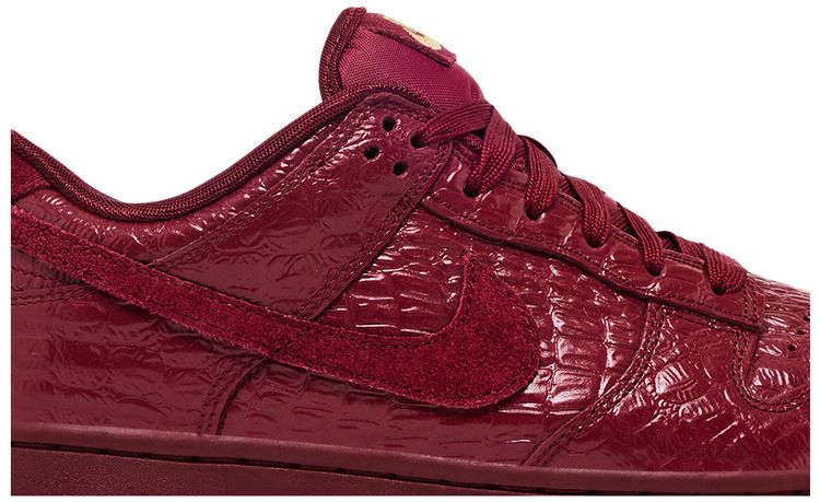 Nike Wmns Dunk Low Red Croc