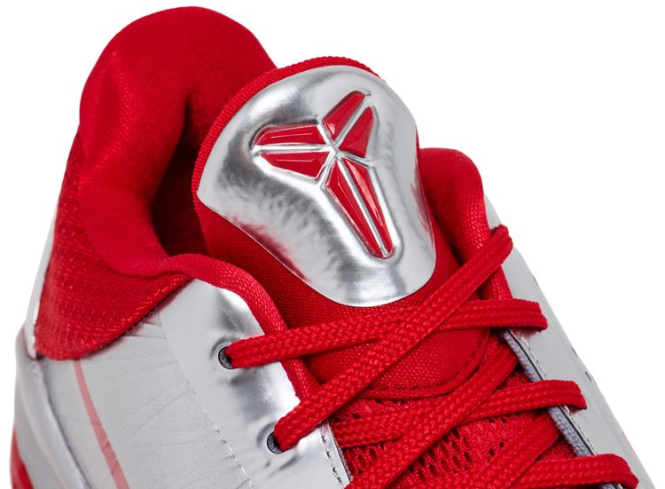 Caitlin Clark x Nike Zoom Kobe 5 Protro Rookie of the Year