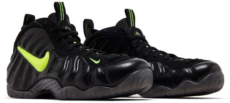 Nike Air Foamposite Pro Voltage 2026