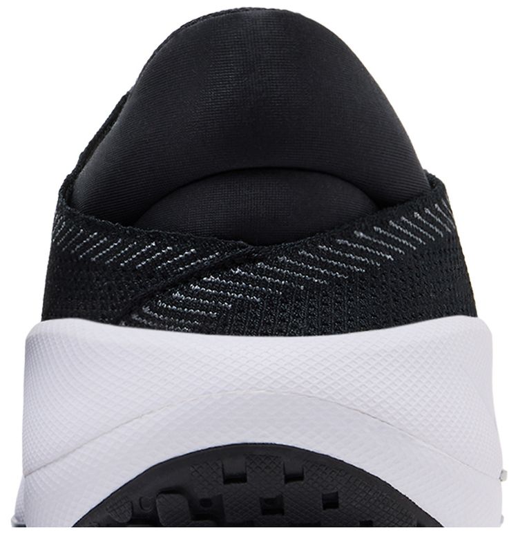Nike Wmns Reina EasyOn Black White