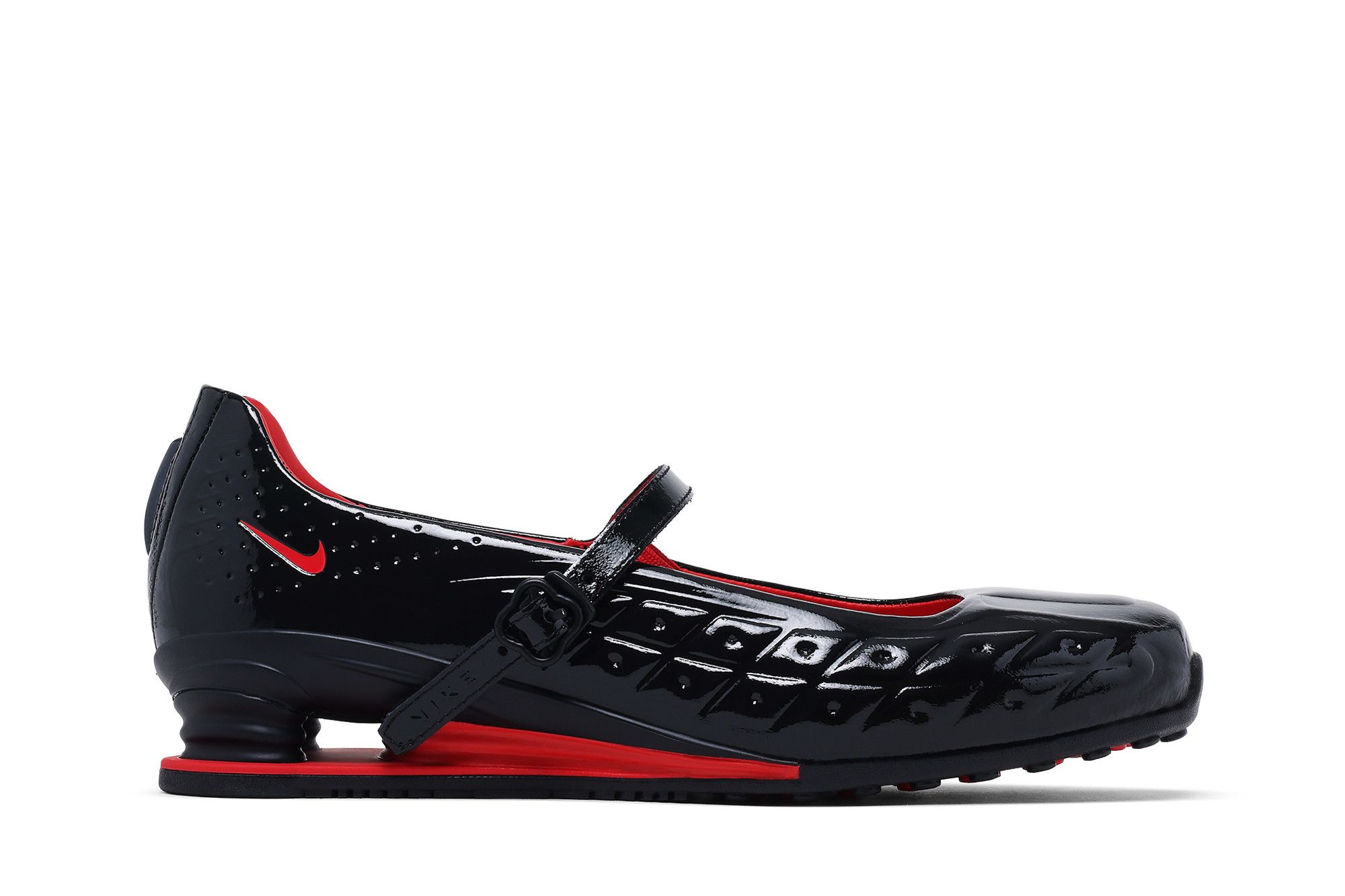 Buy LABELHOOD x Nike Wmns Shox Z Calistra 'Black University Red