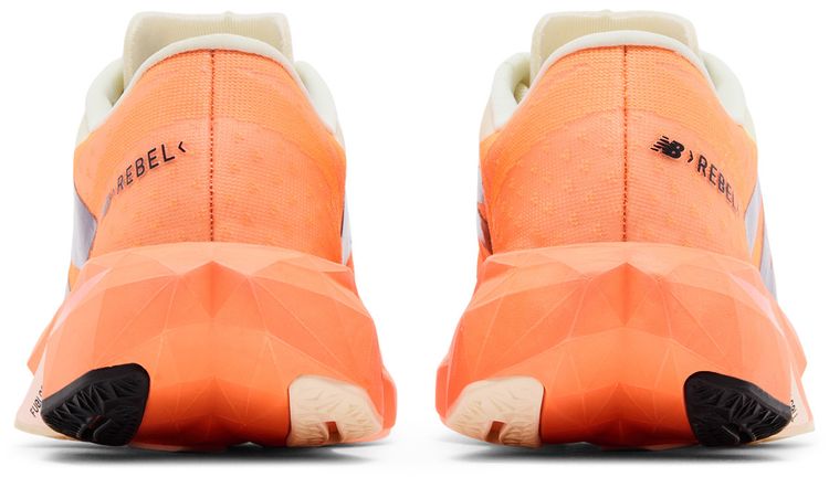 New Balance Wmns FuelCell Rebel v4 Hot Mango