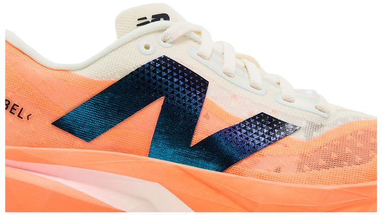 New Balance Wmns FuelCell Rebel v4 Hot Mango