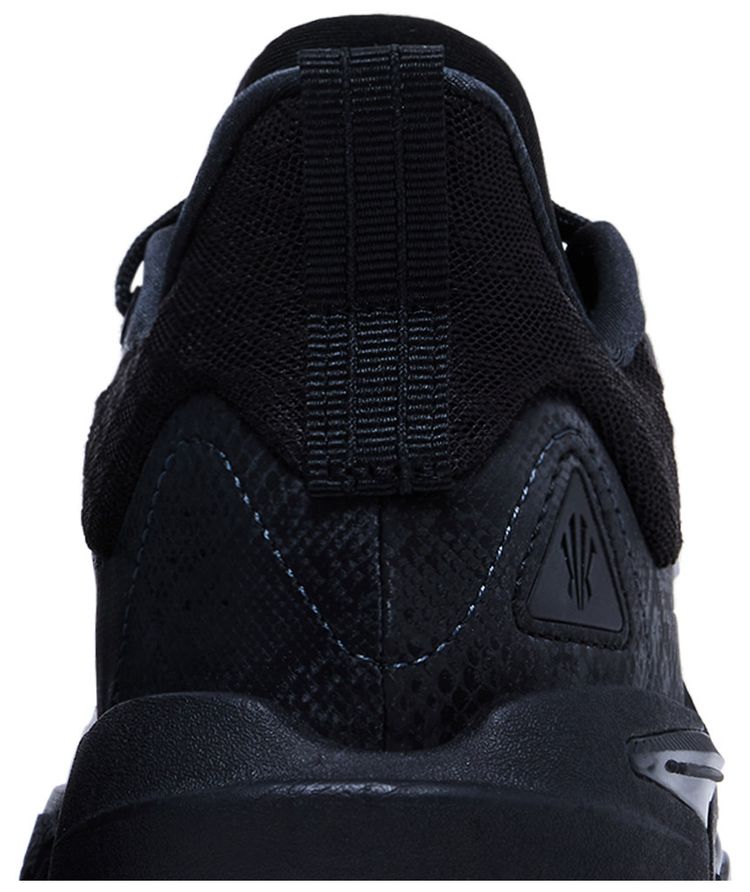Anta Kai 1 Speed Triple Black