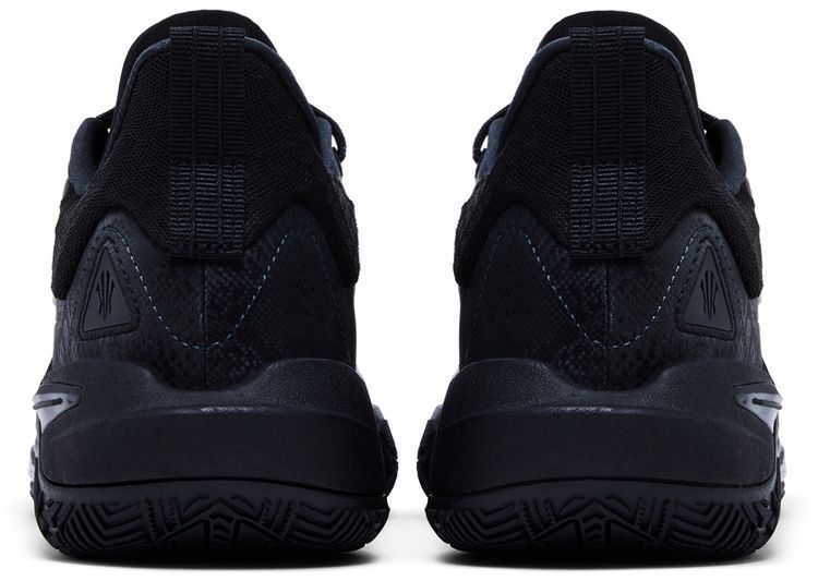 Anta Kai 1 Speed Triple Black