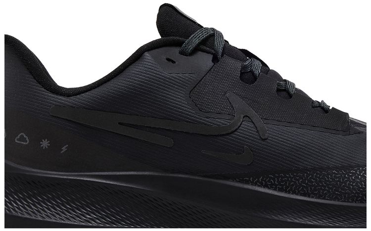 Nike Wmns Air Zoom Pegasus 39 Shield Triple Black