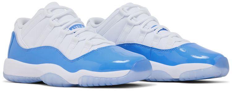Air Jordan 11 Retro Low GS University Blue 2026