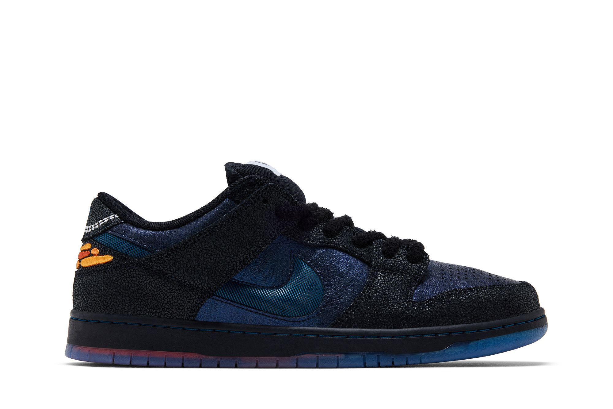 Buy Bluetile x Nike SB Dunk 'Black Marina White' - IQ1323 001 | GOAT