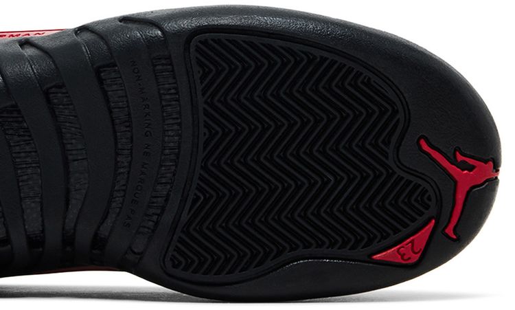 Air Jordan 12 Retro GS Bloodline