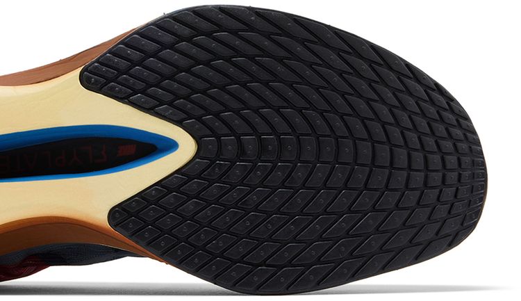Nike ZoomX VaporFly Next 4 International Running Pack