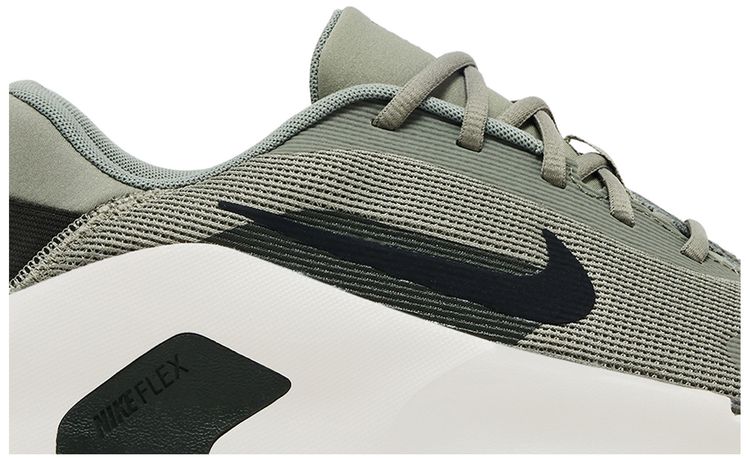 Nike Flex Train Light Army