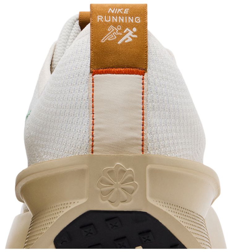 Nike Interact Run SE Phantom Rattan