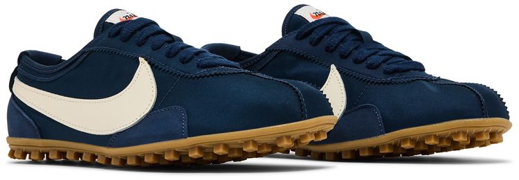 Nike Wmns Moon Shoe Midnight Navy Gum