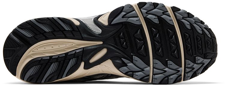 ASICS Gel Kahana TR V4 Silver White