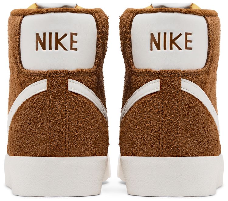 Nike Blazer Mid 77 Premium Light British Tan